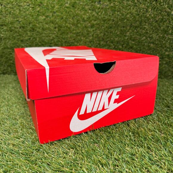 Nike Dunk Low 'Dusty Olive' Size 12 DH5360-300 - Picture 9 of 9